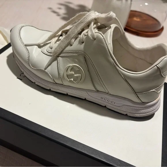 Gucci Cream White Shoes and Satin Dust Bag - Picture 9 of 10